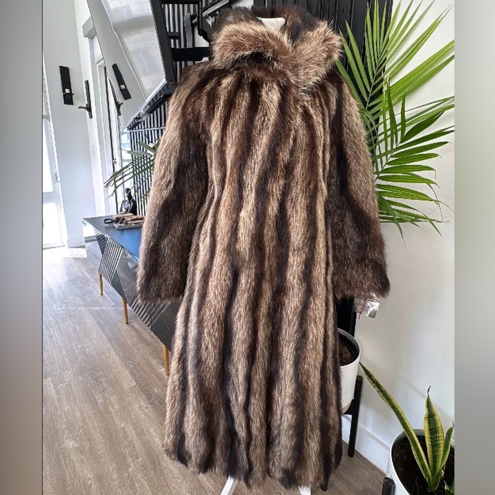 Luxurious Vintage Full Length Racoon Fur Coat by Ben-Ric